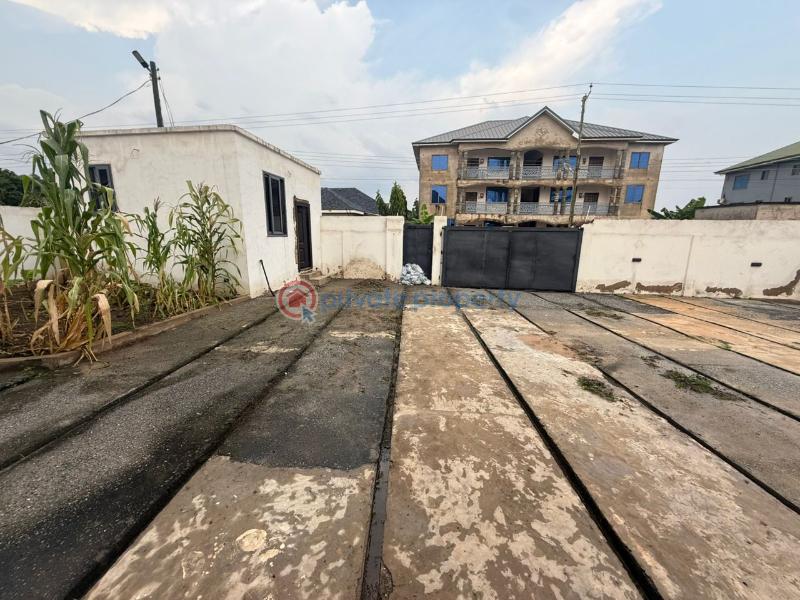 3 bedroom House For Sale Oyarifa Ghana Flag Close To Reeboth Estate 10 Munite Walk N 2 Munite Drive To Main Aburi Road oyarifa Road La Nkwantanang Madina Municipal Accra - 12