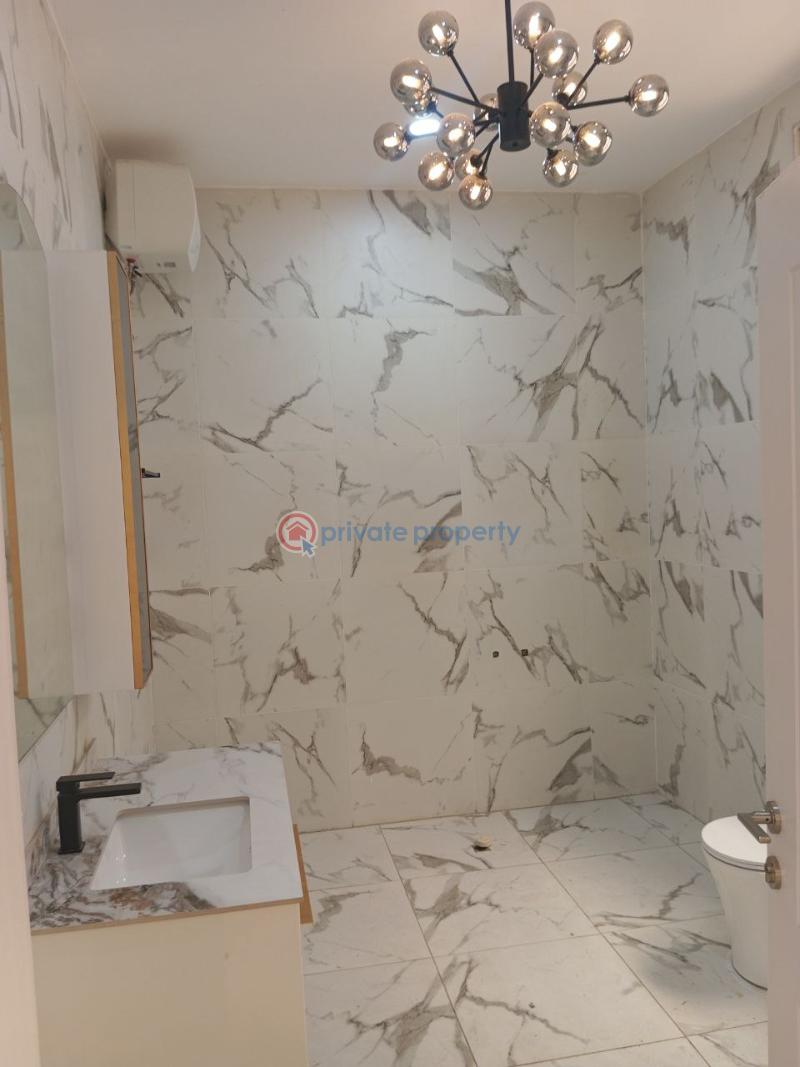 3 bedroom House For Sale Kingsby Hotel Street Achimota Accra - 4
