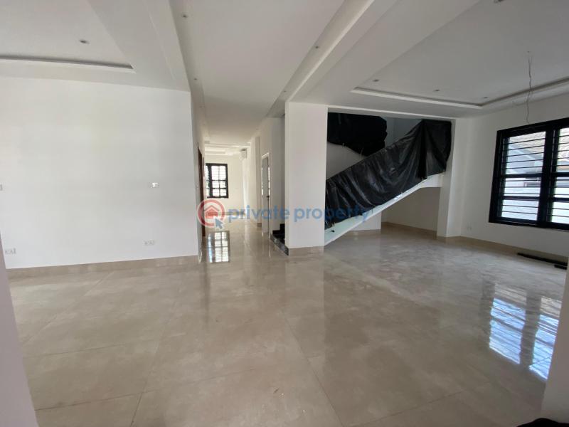 4 bedroom House For Rent Spintex Road Accra - 14