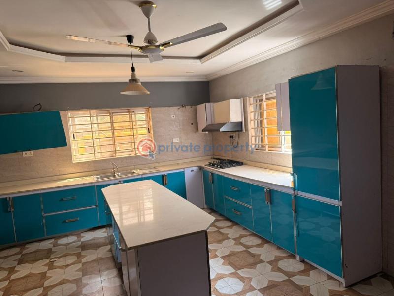 3 bedroom House For Sale Lakeside East Legon Accra - 4