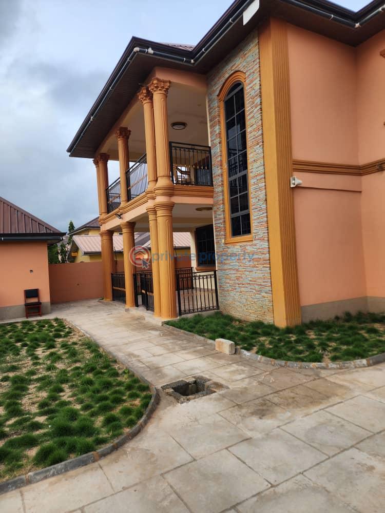 6 bedroom Industrial Land For Sale Oyarifa La Nkwantanang Madina Municipal Accra - 1