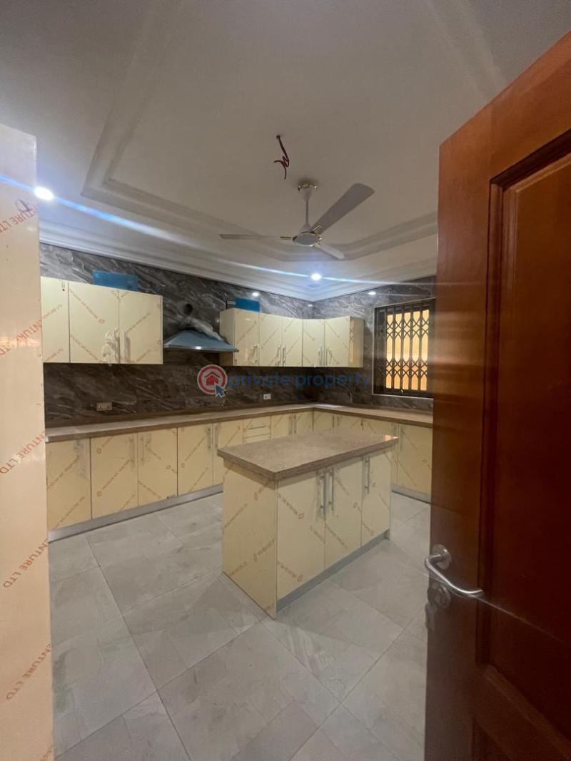 5 bedroom House For Rent Dzowulu Dzorwulu Accra - 4
