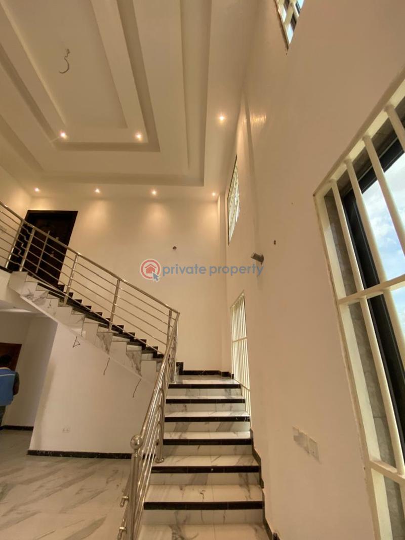 5 bedroom House For Sale Santasi, Kumasi Ghana Santasi. Kumasi Metropolitan Ashanti - 1