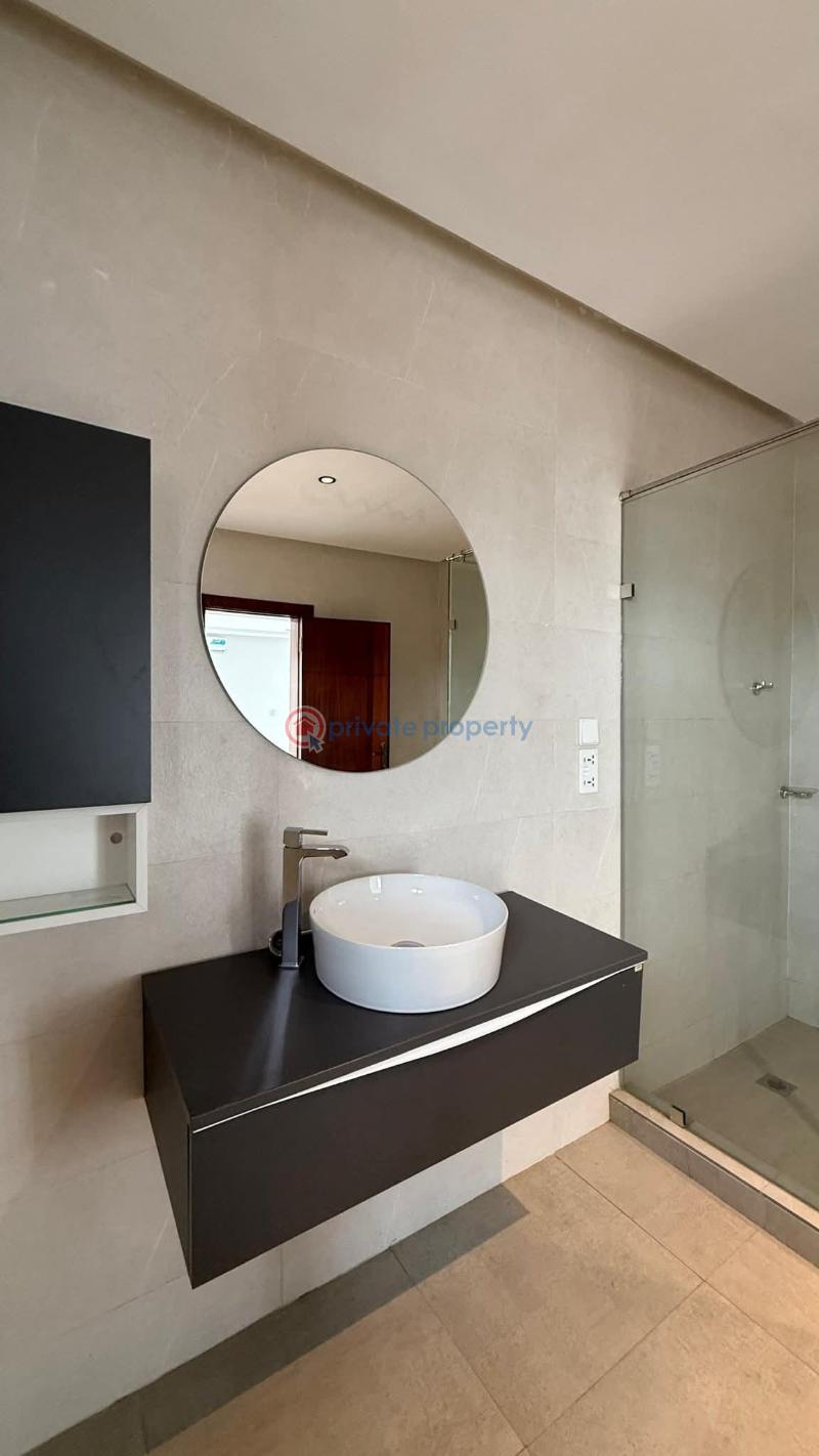 4 bedroom House For Rent Estate Airport East Airport Airport Residential Area Accra - 7