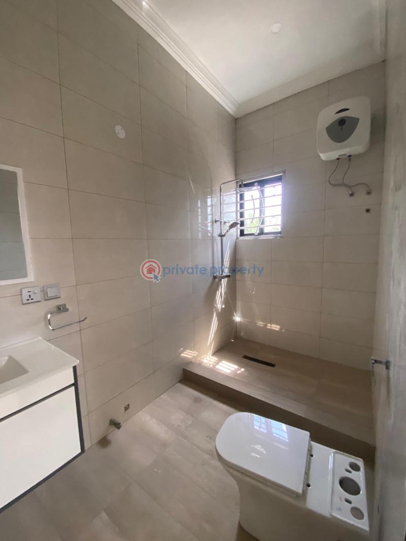 4 bedroom House For Sale Spintex Road Accra - 8
