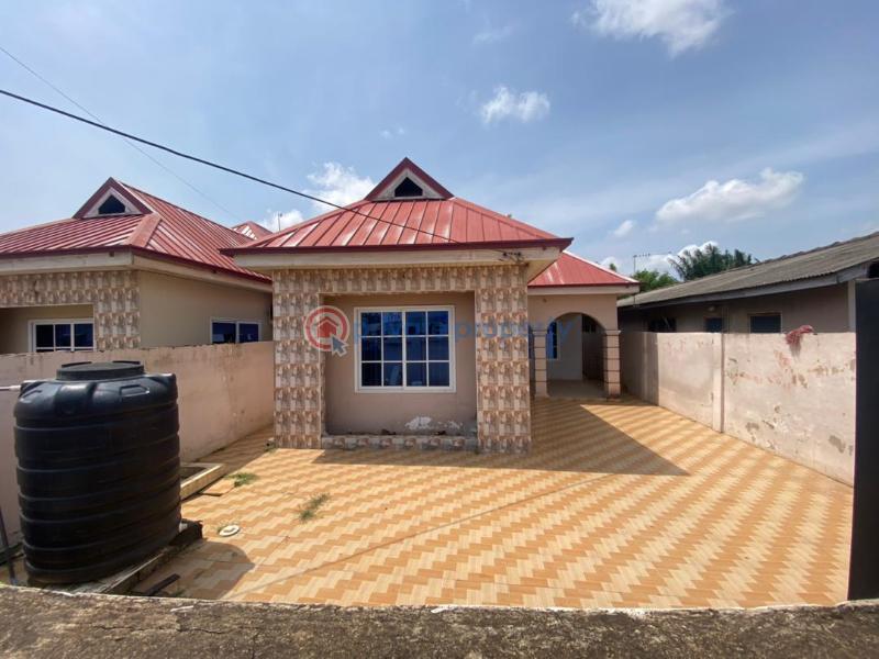 3 bedroom House For Sale Klagon Ghana Accra Metropolitan  - 2