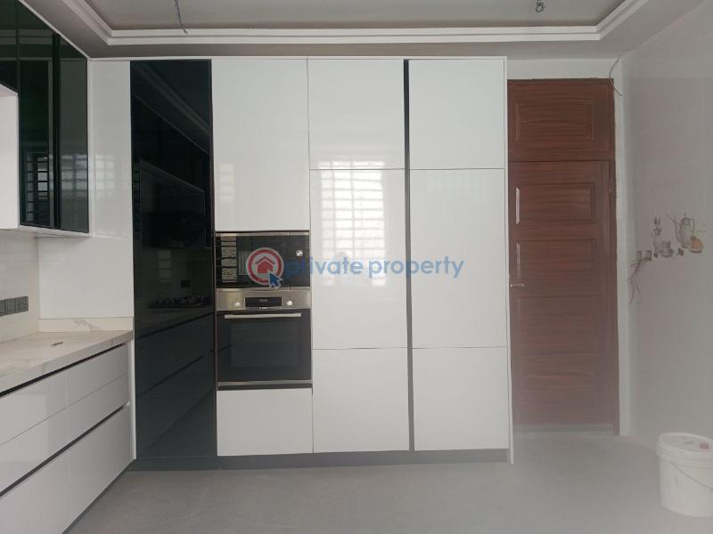4 bedroom House For Rent Accra East Legon  - 10
