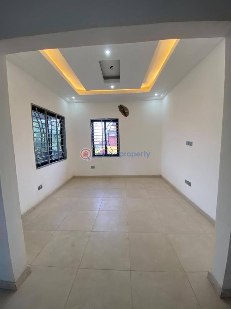 4 bedroom House For Sale Spintex Road Accra - 11