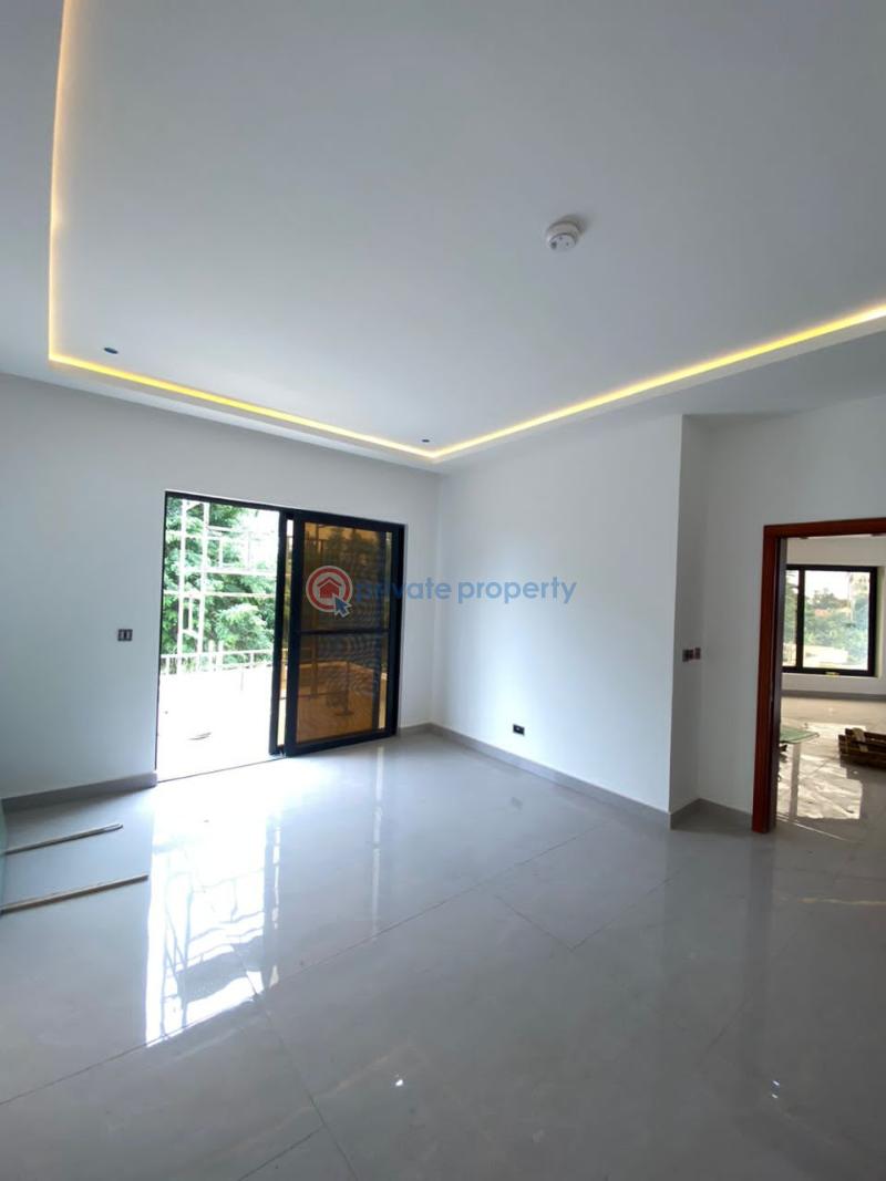 4 bedroom House For Sale Kumasi Ridge Nhyiaeso Kenyasi. Kumasi Metropolitan Ashanti - 4