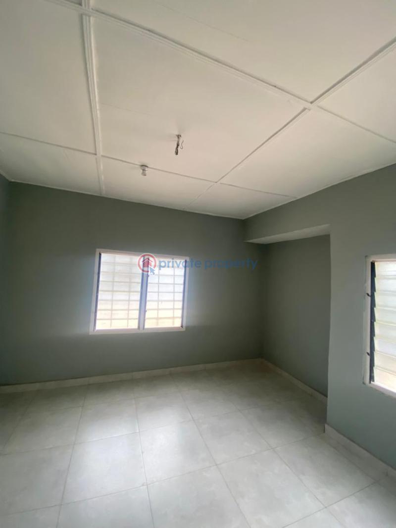 8 bedroom House For Sale Abuakwa, Kumasi Ghana On Abuakwa Road. Kumasi Metropolitan Ashanti - 5