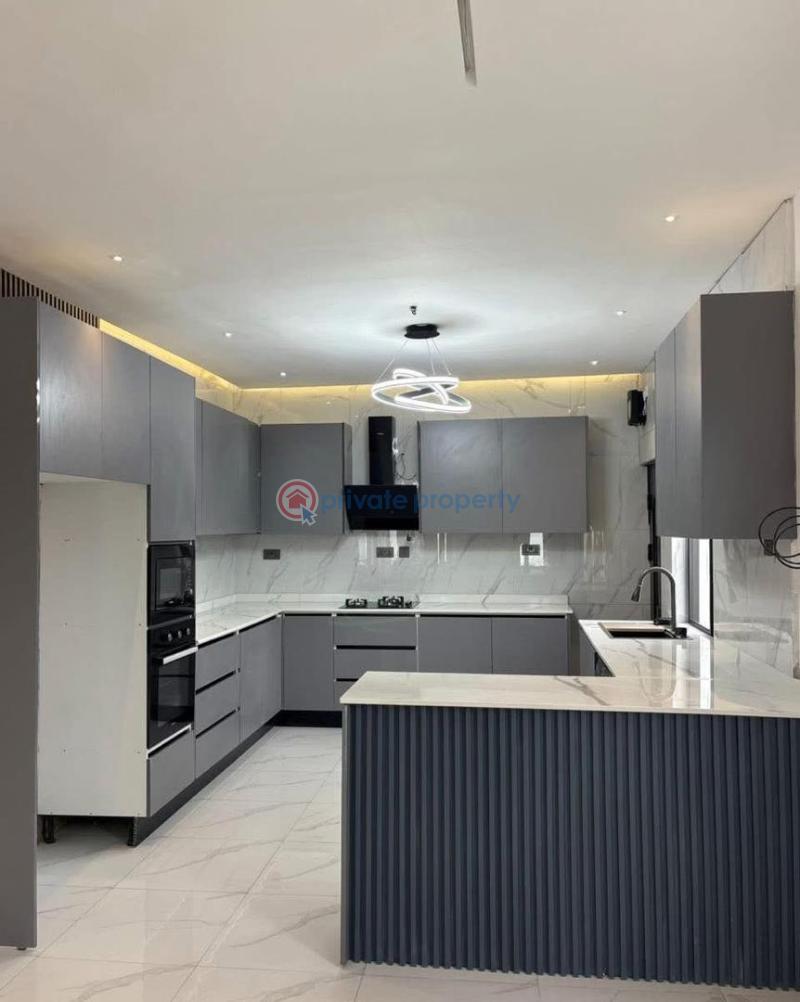 3 bedroom House For Sale Lakeside East Legon Accra - 2