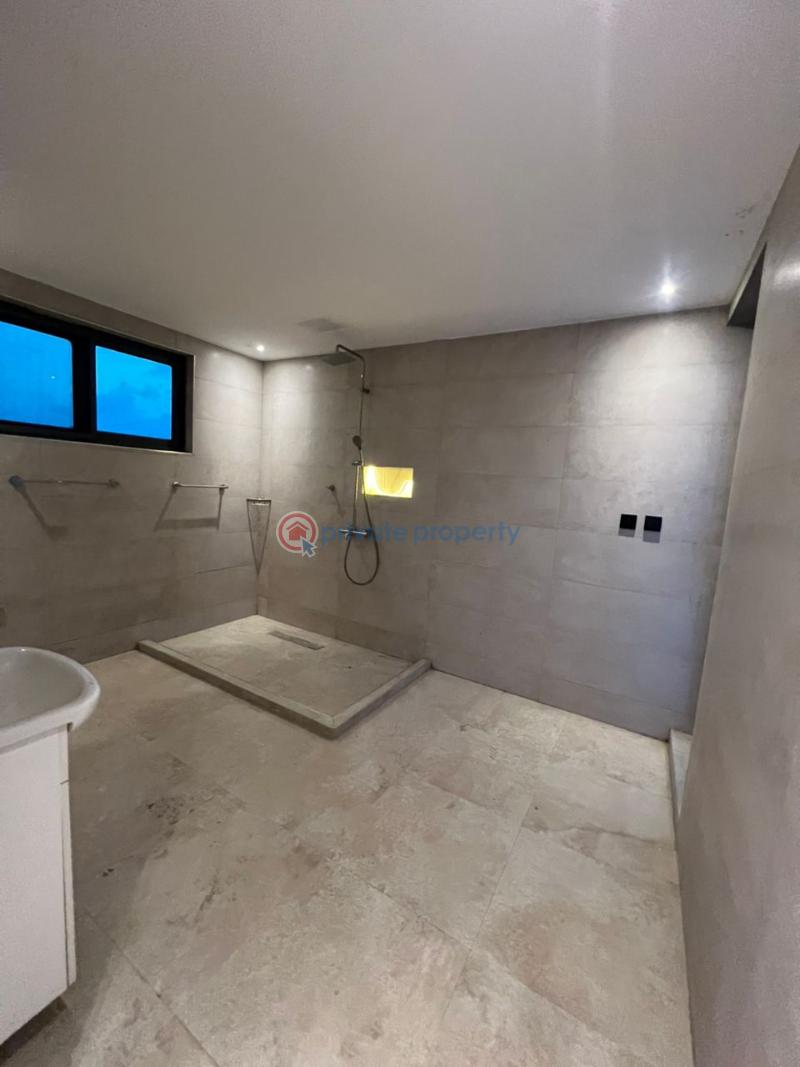 4 bedroom House For Sale Tse Addo Accra - 14