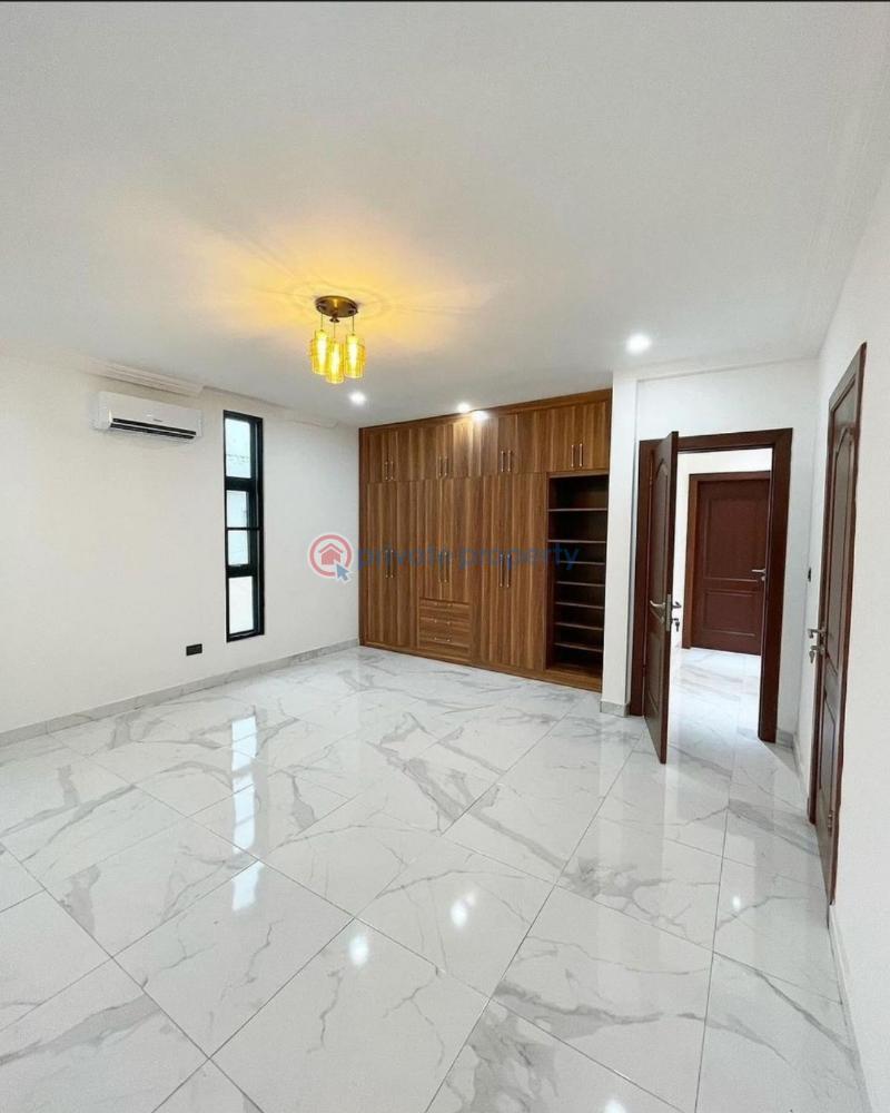 4 bedroom House For Sale East Legon Accra - 4