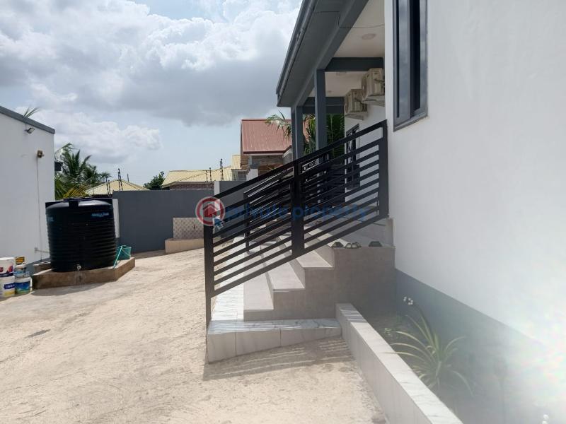 3 bedroom House For Sale Ashongman Estate Ashongman Ga East Municipal Accra - 1