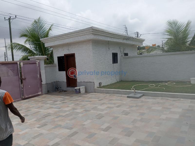 4 bedroom House For Rent Accra East Legon  - 11