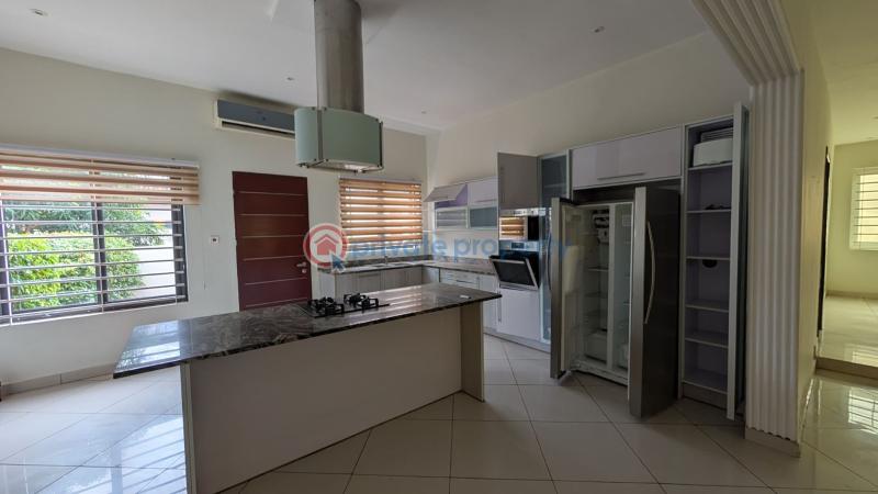 4 bedroom House For Rent Tse Addo Accra - 3