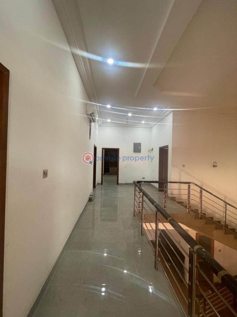 5 bedroom House For Rent Dzowulu Dzorwulu Accra - 8