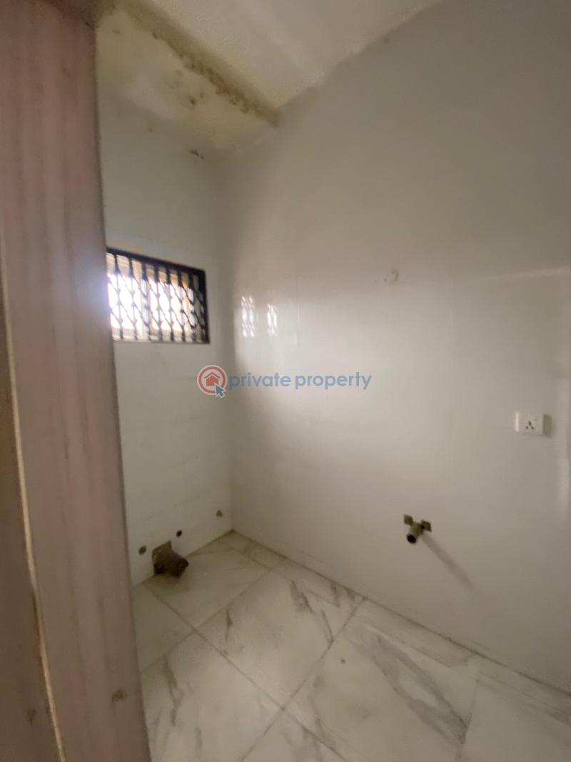 4 bedroom House For Sale Spintex Road Accra - 9