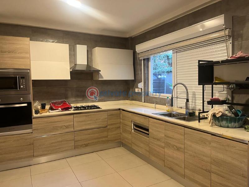4 bedroom House For Sale Labone North Labone Accra - 5