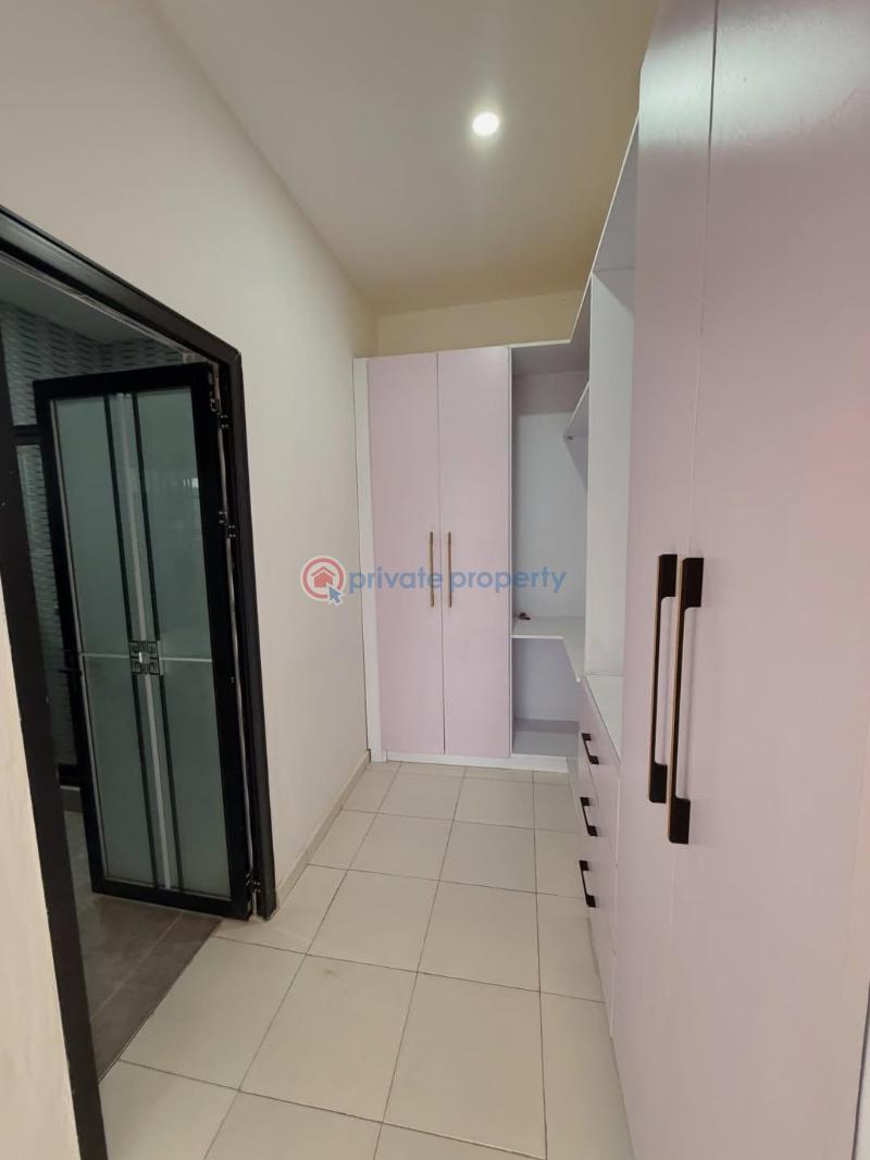 4 bedroom House For Sale Lakeside Community 8 Lakeside Estates. Adenta Municipal Accra - 5