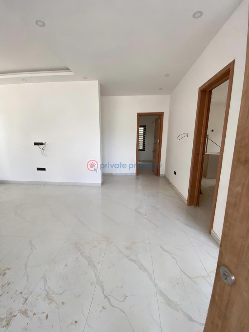 4 bedroom House For Sale Spintex Road Accra - 4