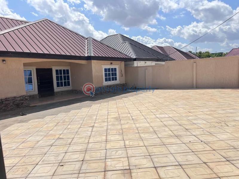 2 bedroom House For Sale Kumasi Kwaso Kwamo. Ejisu-Juaben Municipal Ashanti - 6