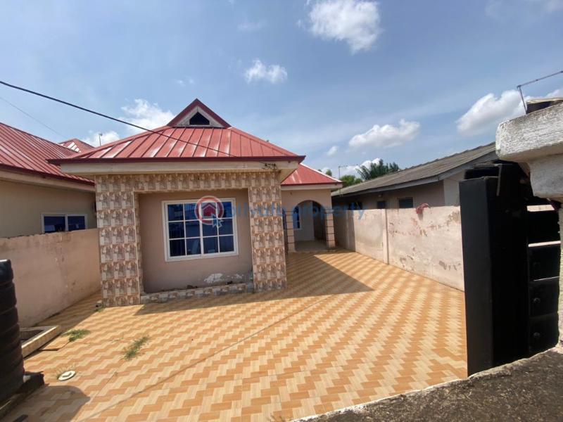3 bedroom House For Sale Klagon Ghana Accra Metropolitan  - 0