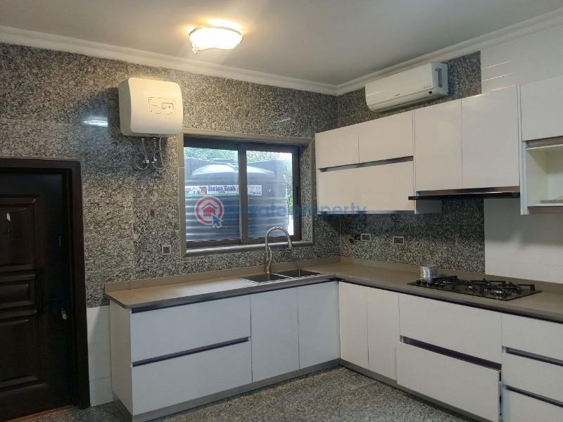 5 bedroom House For Rent Accra East Legon  - 5