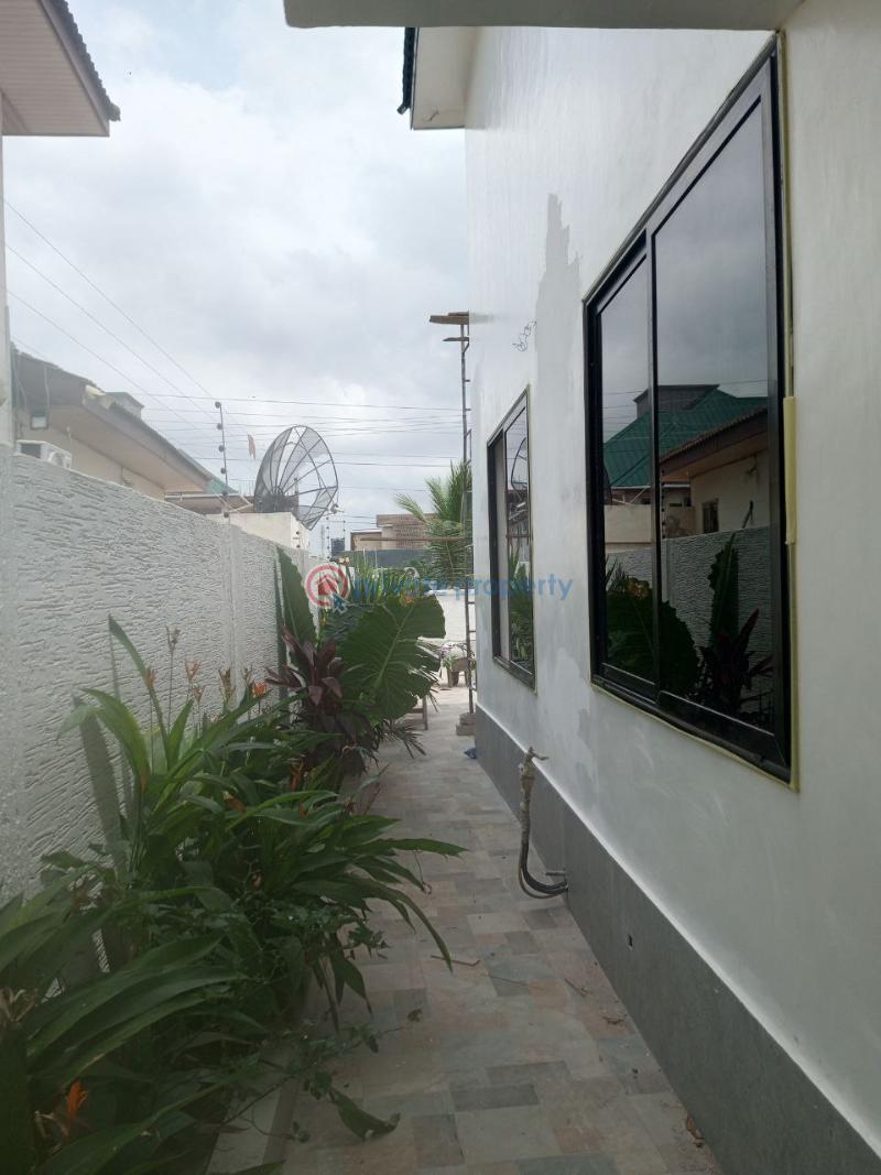 4 bedroom House For Rent Accra East Legon  - 12