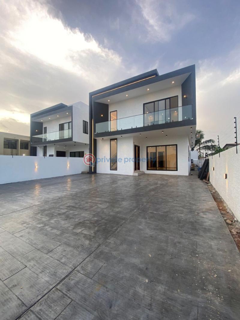 4 bedroom House For Sale Sakumono Urban Lodge Accra Metropolitan  - 0