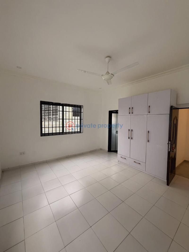 4 bedroom House For Sale Lakeside Community 8 Lakeside Estates. Adenta Municipal Accra - 6