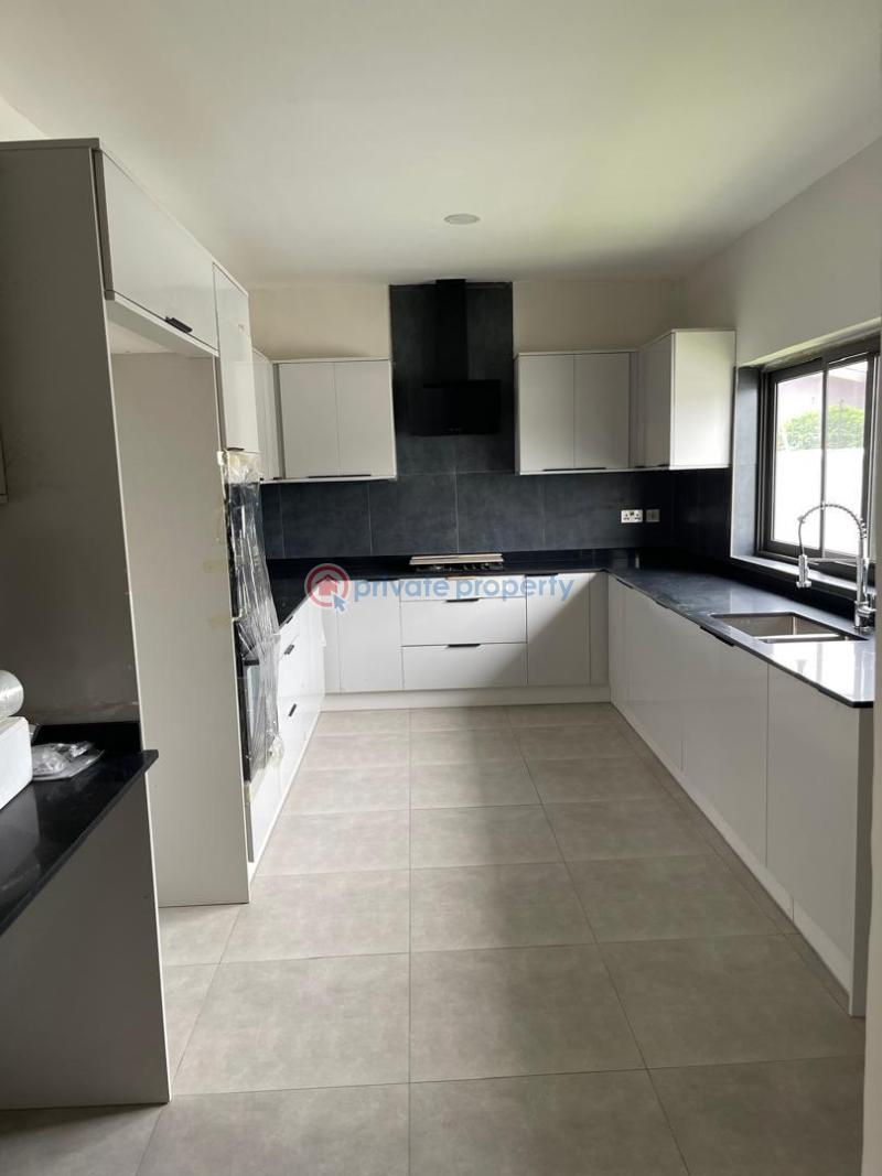 4 bedroom House For Sale North Legon Accra - 4
