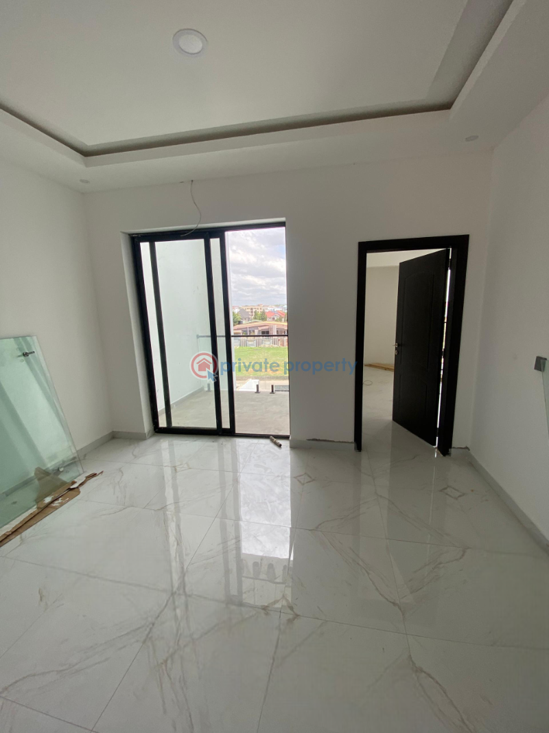 4 bedroom House For Sale Sakumono Spintex Accra - 7