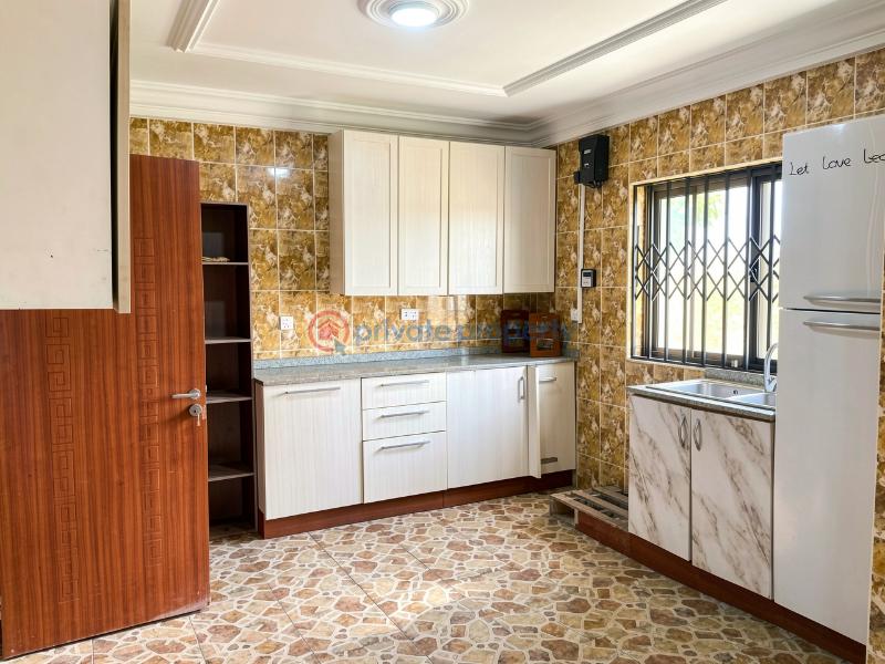 5 bedroom House For Sale Ashaley Botwe Nanakrom Ashaley Botwe Adenta Municipal Accra - 4