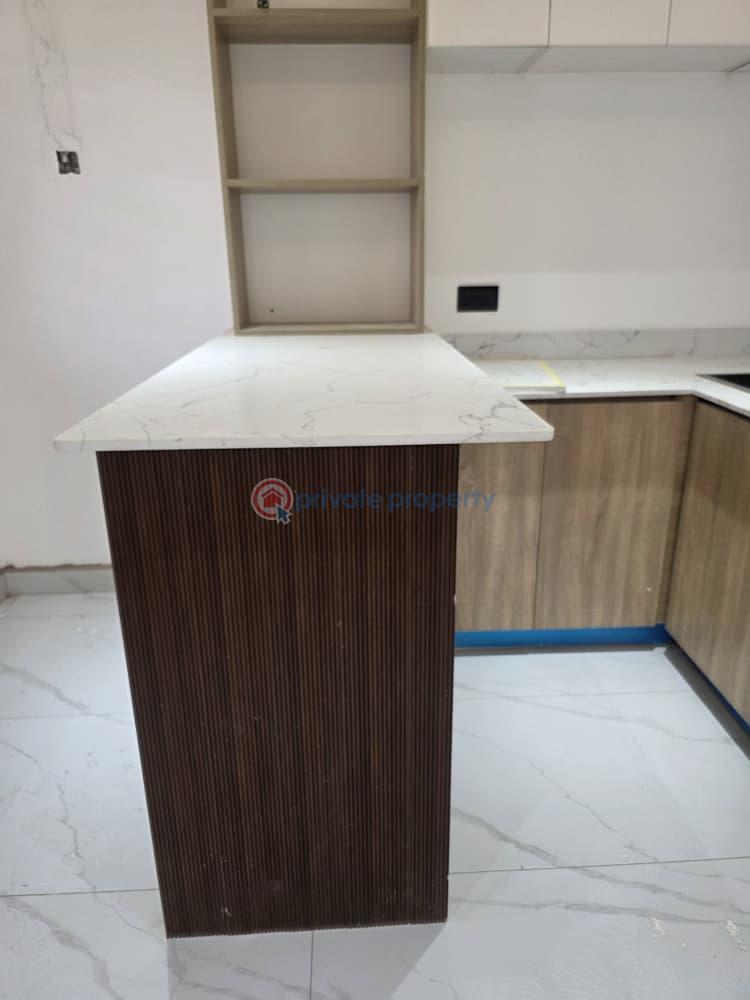 5 bedroom House For Sale Sakumono Urban Lodge Accra Metropolitan  - 11