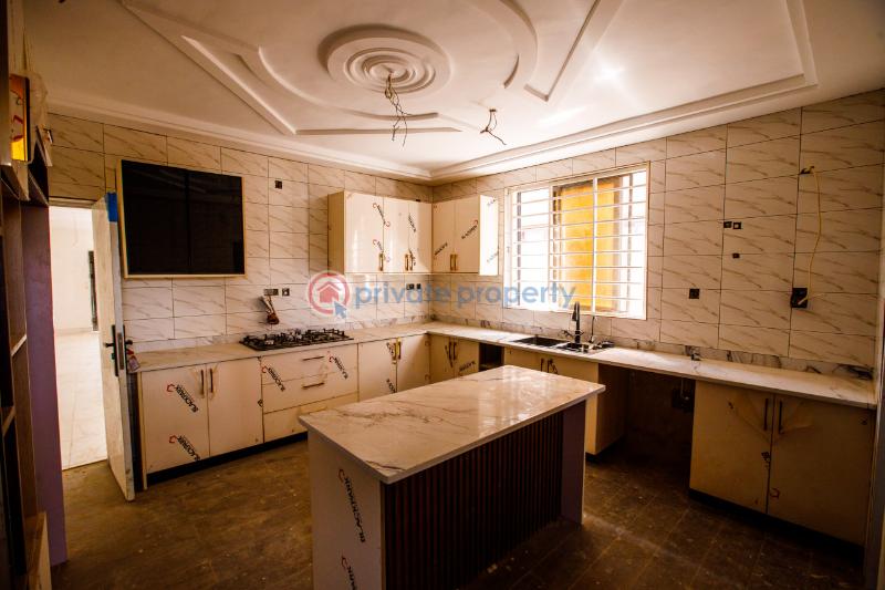 3 bedroom House For Sale Near Airport Roundabout. Kumasi Metropolitan Ashanti - 4