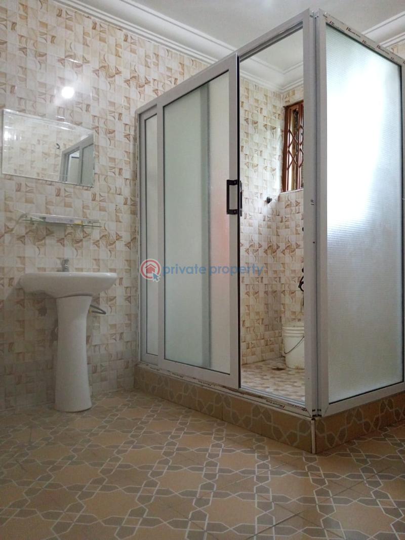 6 bedroom House For Sale Pokuase Amanfrom Pokuase Accra Metropolitan  - 3
