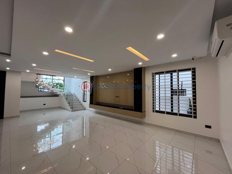 4 bedroom House For Sale Abelemkpe Accra - 9