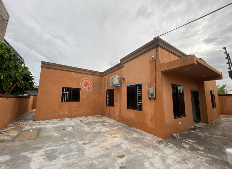 House For Sale Spintex Road Accra - 0