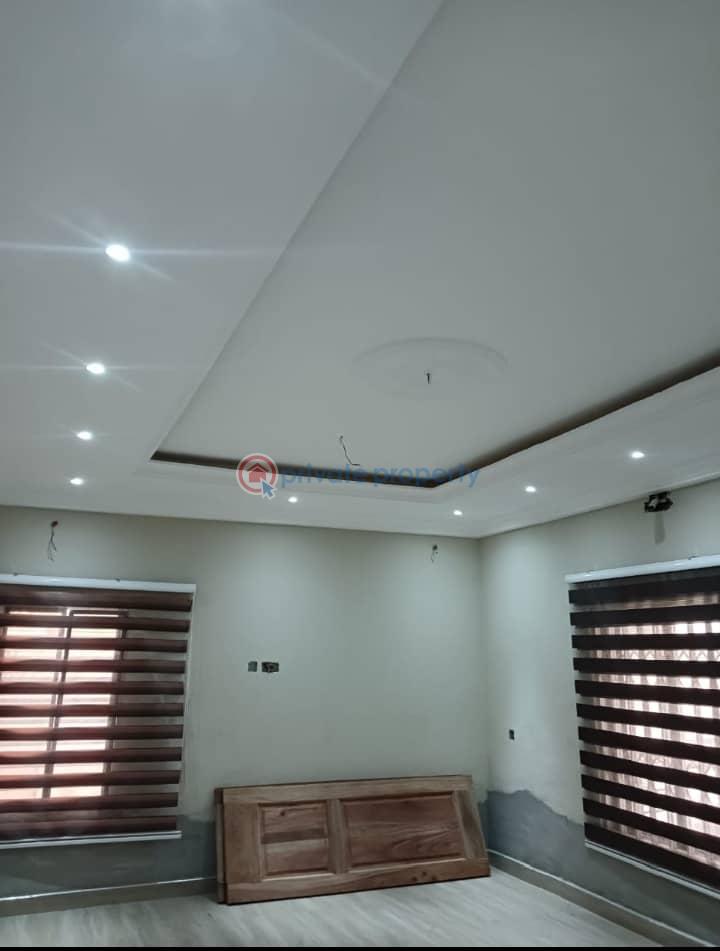 3 bedroom House For Sale Kumasi Aputuogya After Abijan Nkwanta. Aputuogya. Bosomtwe Ashanti - 4