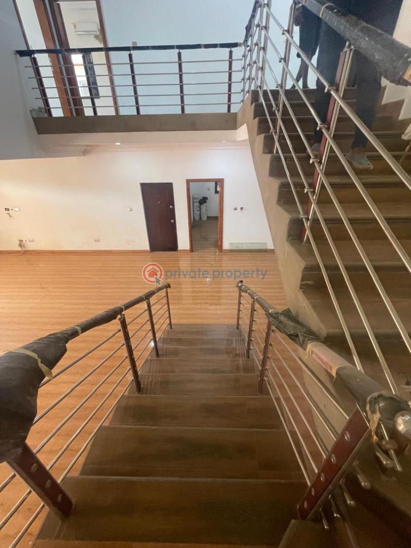 5 bedroom House For Rent Dzowulu Dzorwulu Accra - 6