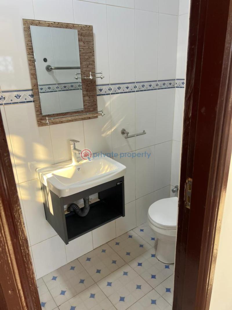 4 bedroom House For Sale Ashongman Estate Ga East Municipal Accra - 8