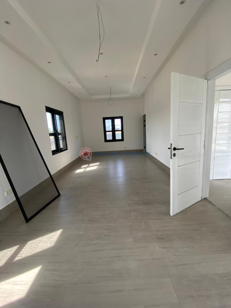 4 bedroom House For Rent Spintex Road Accra - 3