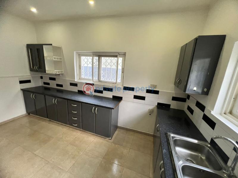 4 bedroom House For Rent Spintex Road Accra - 7