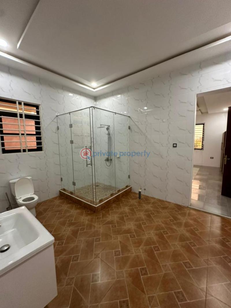 4 bedroom House For Sale Lakeside Estate Lakeside East Legon Accra - 4