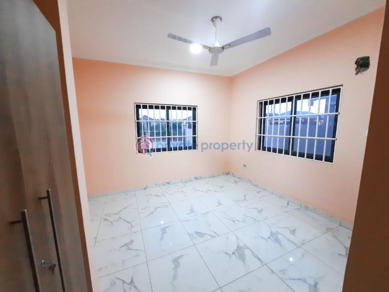 2 bedroom House For Sale Tema Community 25 Community 25 Tema Accra - 3