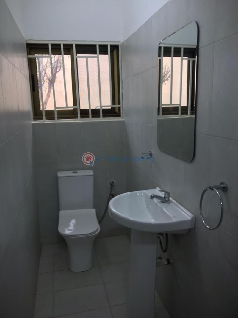 4 bedroom House For Sale East Legon Hills Accra - 5