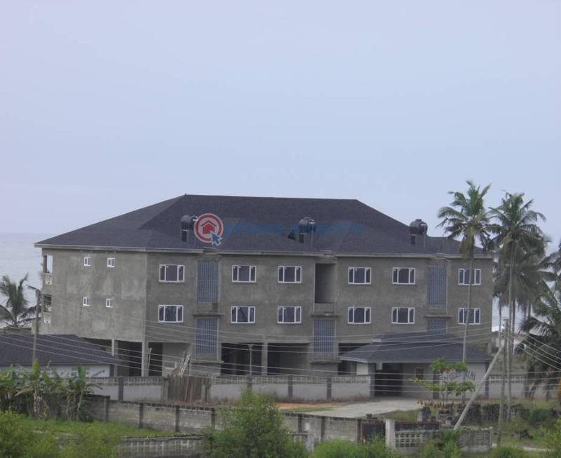 10 bedroom House For Sale Takoradi Amanful,ghana Takoradi Sekondi-Takoradi Western Region - 0