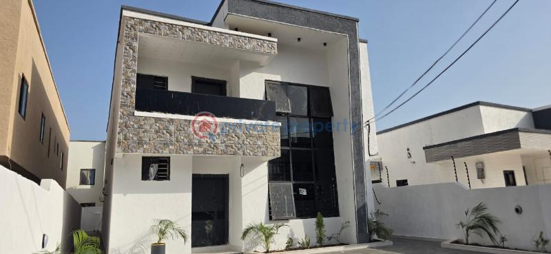 5 bedroom House For Sale Sakumono Urban Lodge Accra Metropolitan  - 0