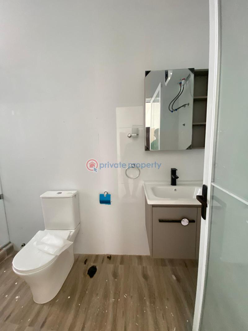 4 bedroom House For Sale Sakumono Spintex Accra - 3